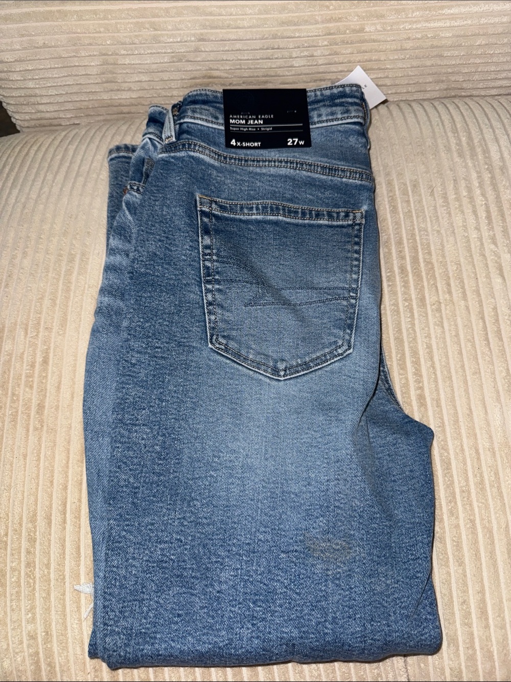 AE Ripped Mom Jean